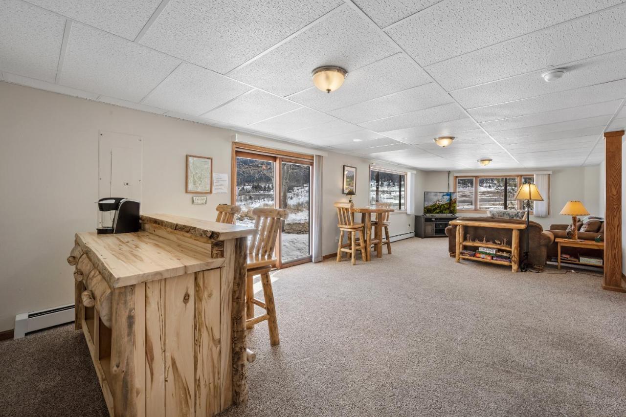 Lily Mountain Lodge - Amazing Mountains Views, Private Hot Tub, Great Location Estes Park Eksteriør billede