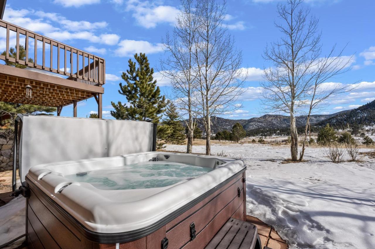 Lily Mountain Lodge - Amazing Mountains Views, Private Hot Tub, Great Location Estes Park Eksteriør billede